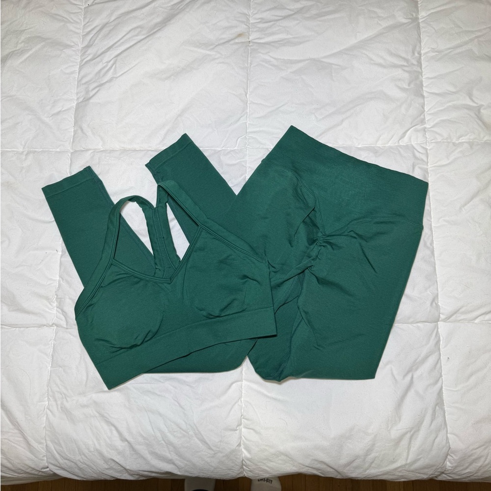 Green Activewear Set